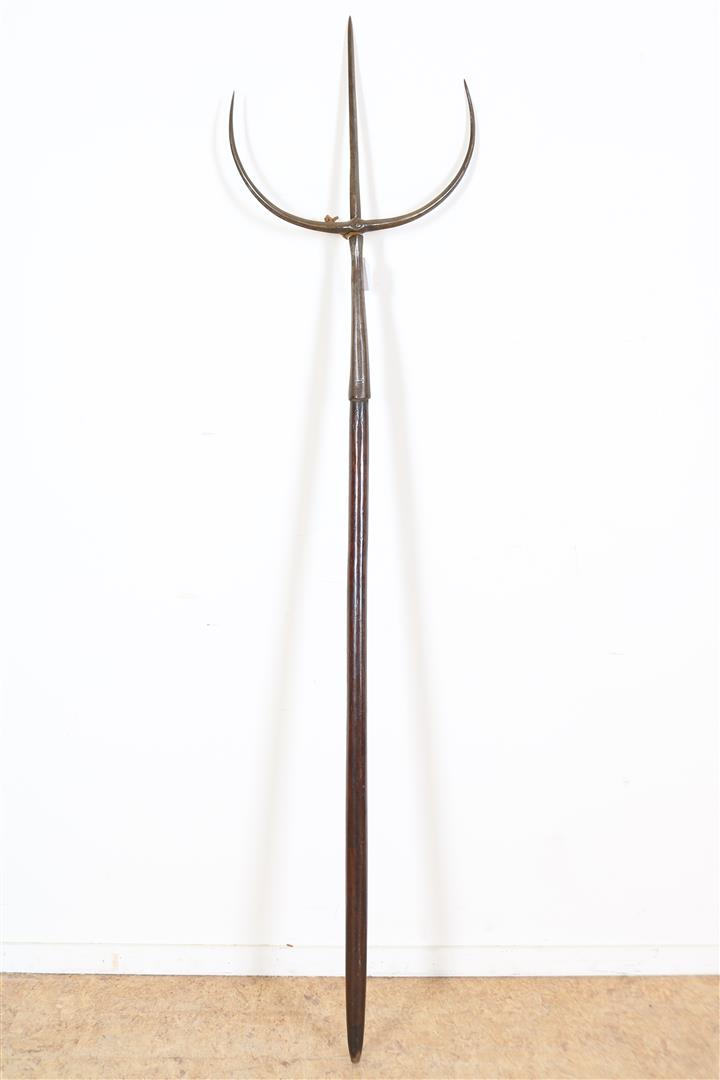 Iron trident pole cart, so-called Fu Pa (tiger fork) on a long wooden stick, China, length 172 cm.