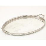 Oval silver tray Amsterdam, Mt. D.W.Rethmeijer, year letter F = 1790, decorated with openwork edge