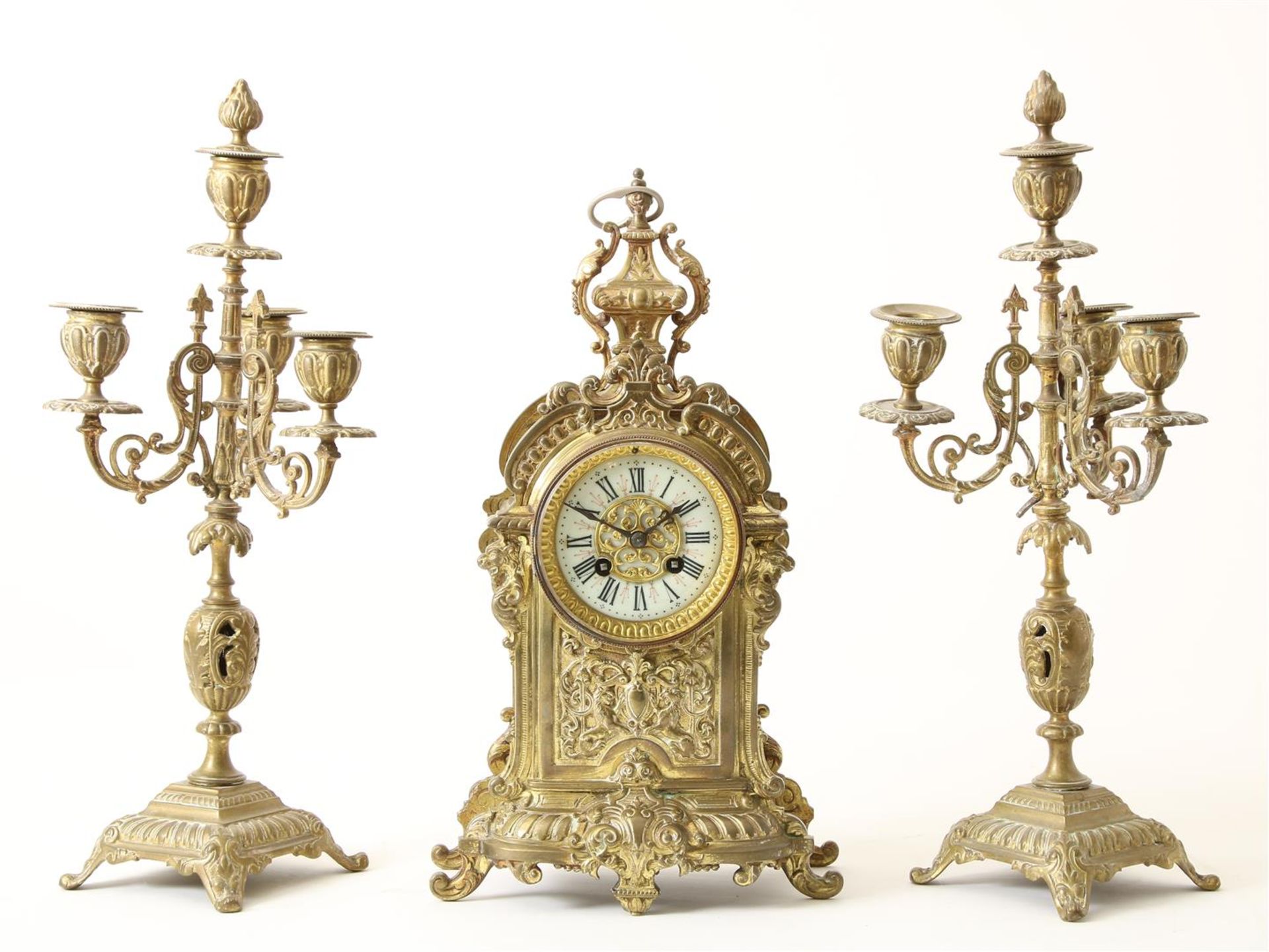 Bronze Napoleon III mantel clock with partly enamel dial with Roman numerals, with matching 3-