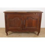 Walnut sideboard with 2 panel doors with carved front, France 18th century, 91 x 138 x 53 cm.