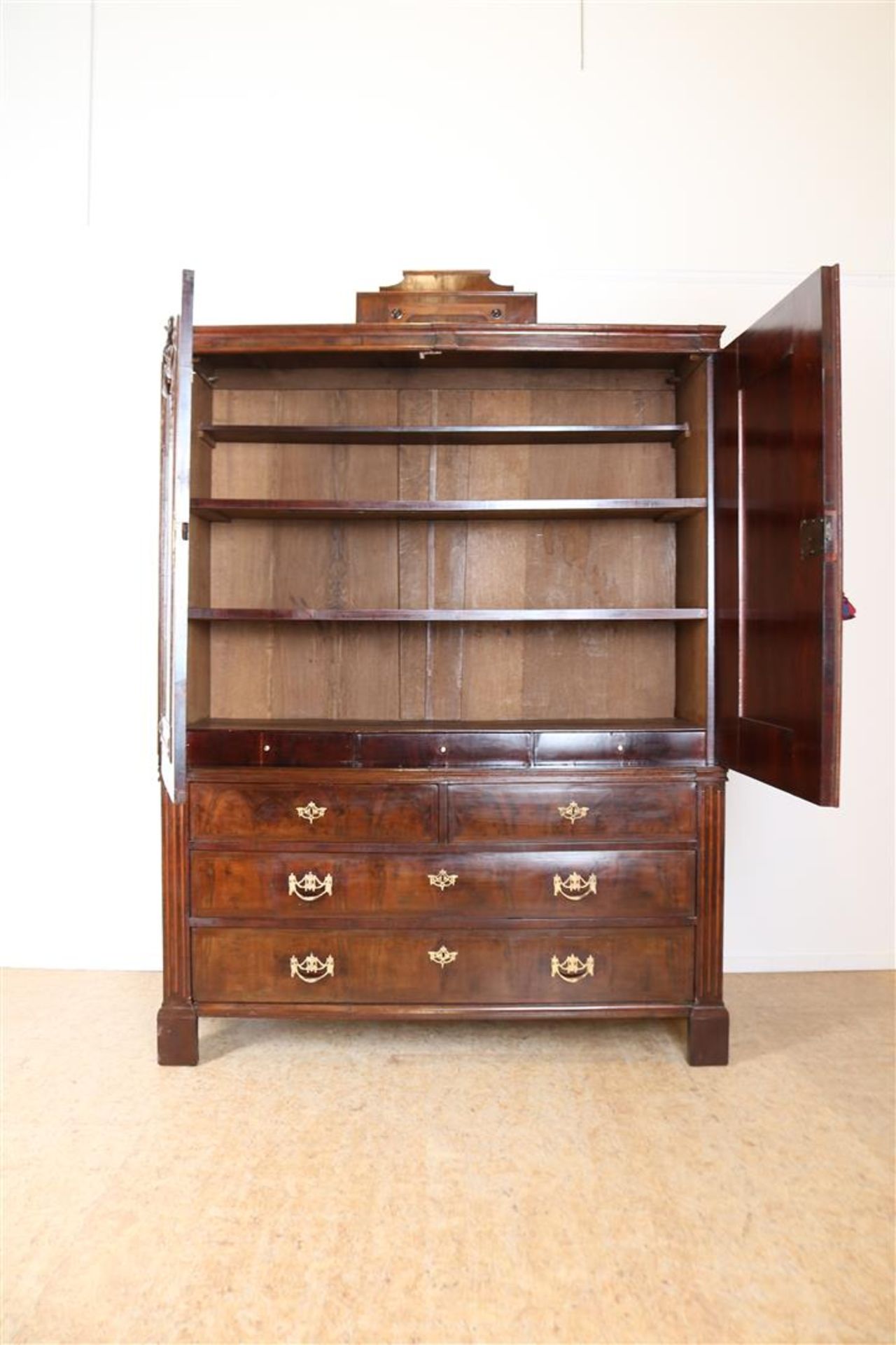 Mahogany Louis XVI cabinet, 2 panel doors with carved garlands and 4 drawers with bronze fittings, - Image 2 of 7