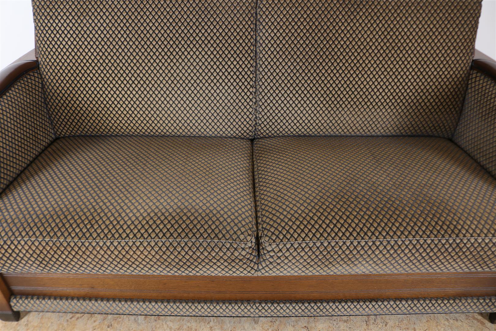 Oak Schuitema 2 person sofa with brown checked fabric upholstery, 82 x 160 x 70 cm. - Image 2 of 4