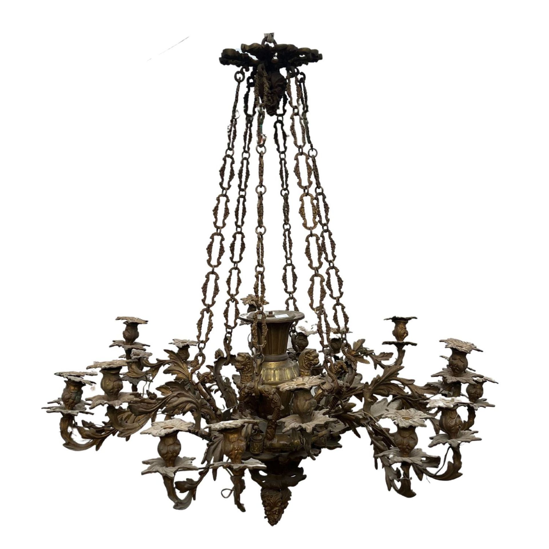 Important finely chiseled gilt bronze chandelier