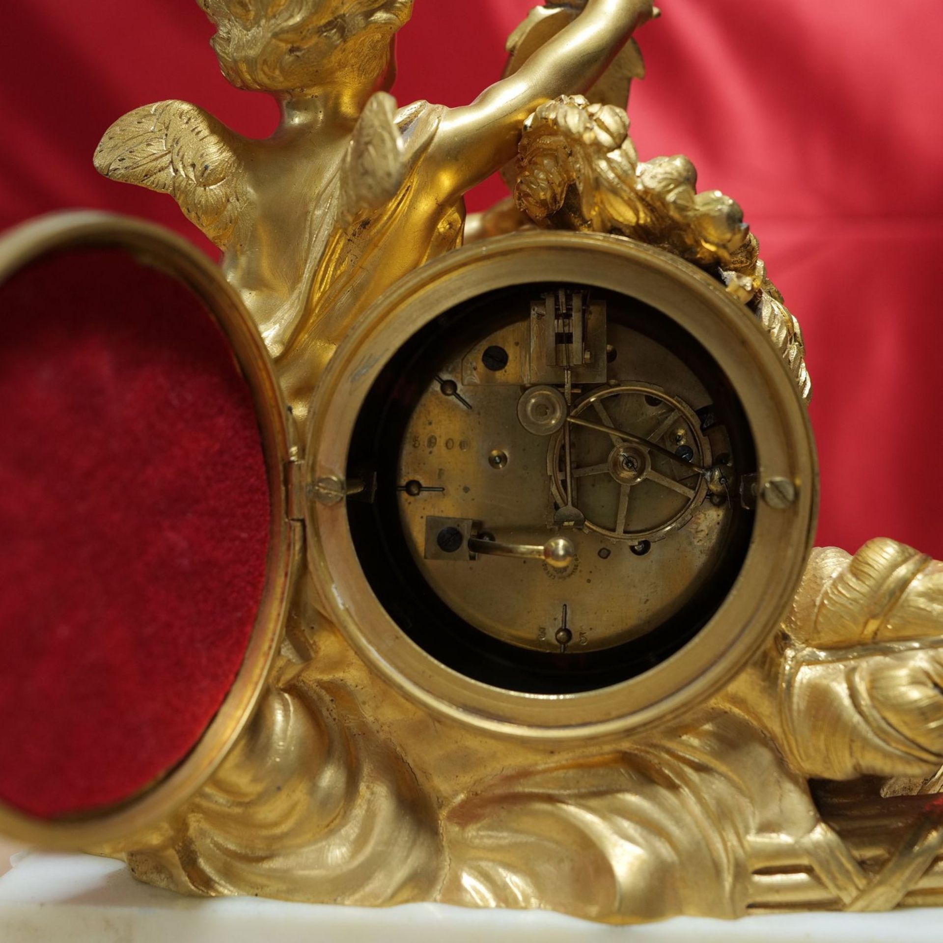 A gilded mercury bronze clock - Bild 3 aus 3