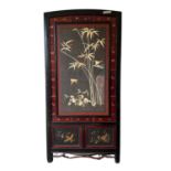 Double-wing lacquered wooden screen