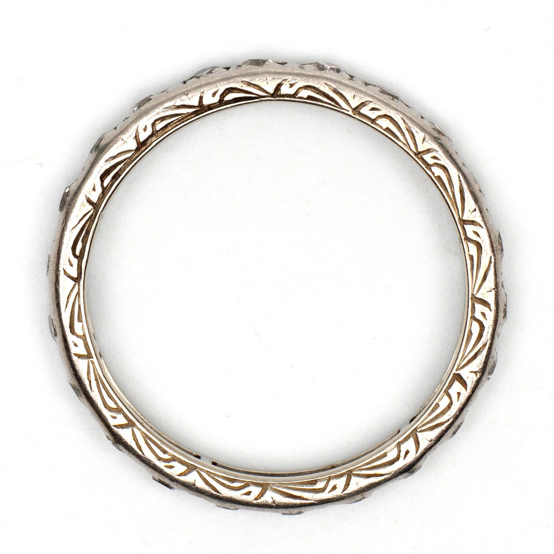Platina alliance ring, - Image 3 of 3