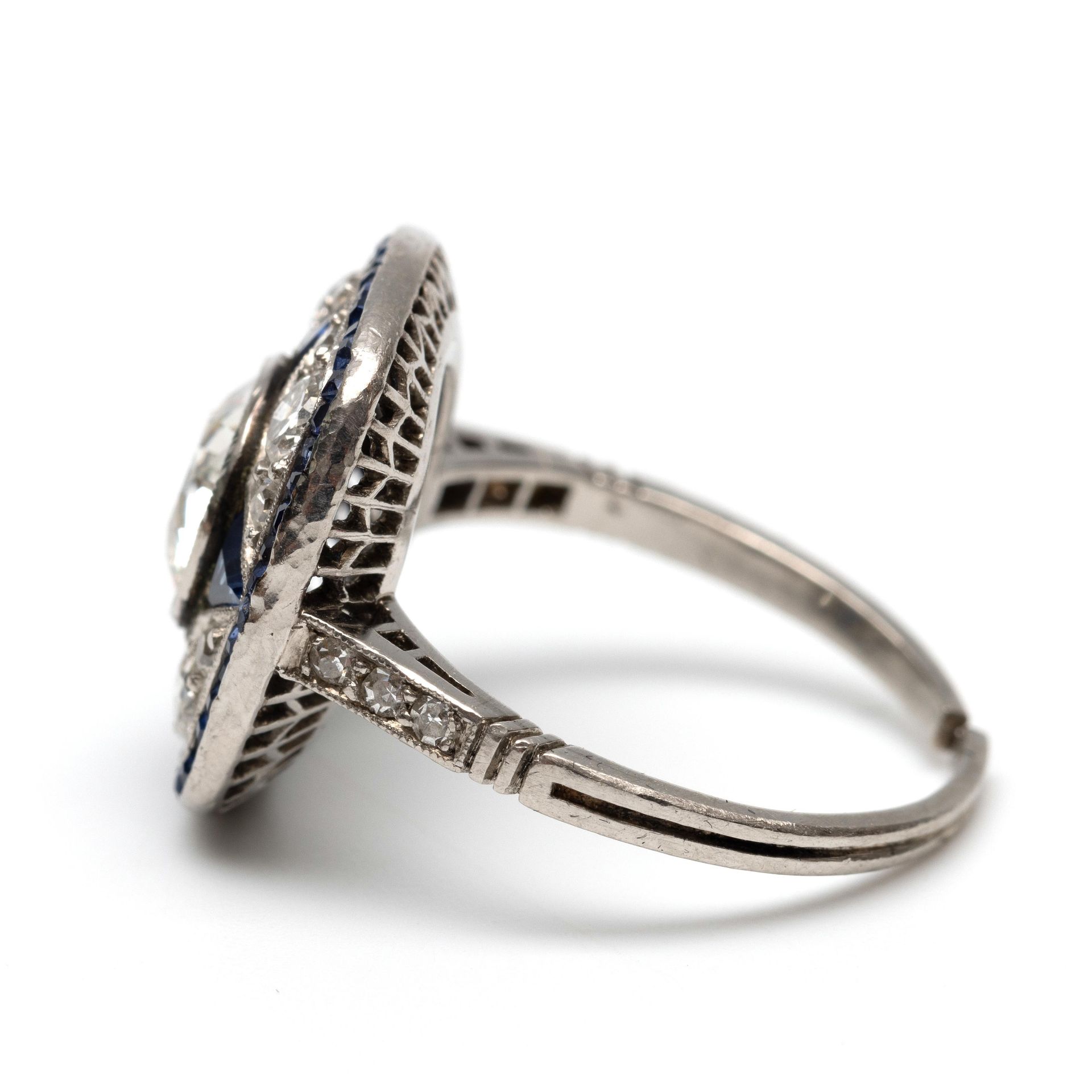 Platina ring, Art Deco. - Image 2 of 4