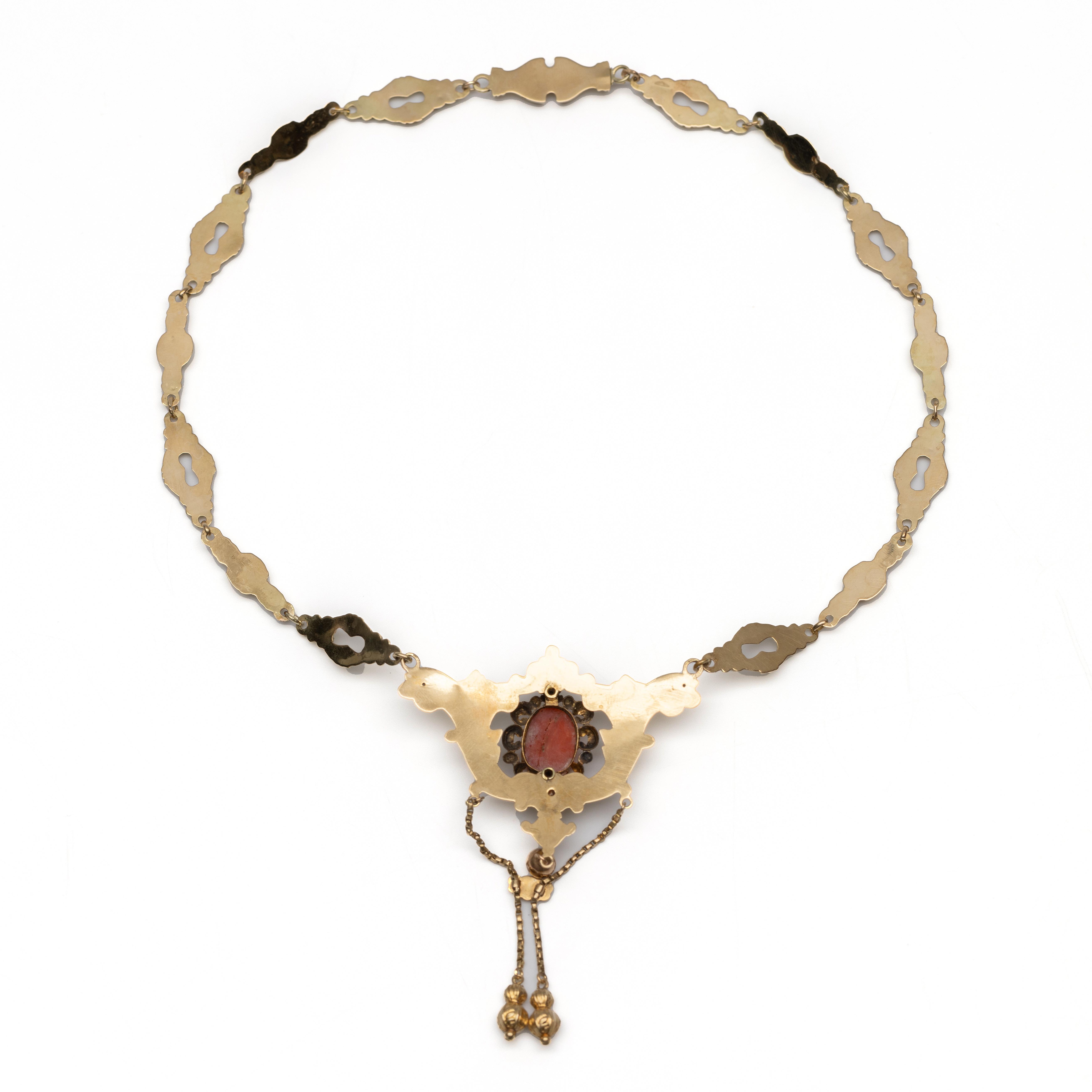 Beneden wettelijk gehalte gouden repoussé collier, 19e eeuw. - Image 2 of 2