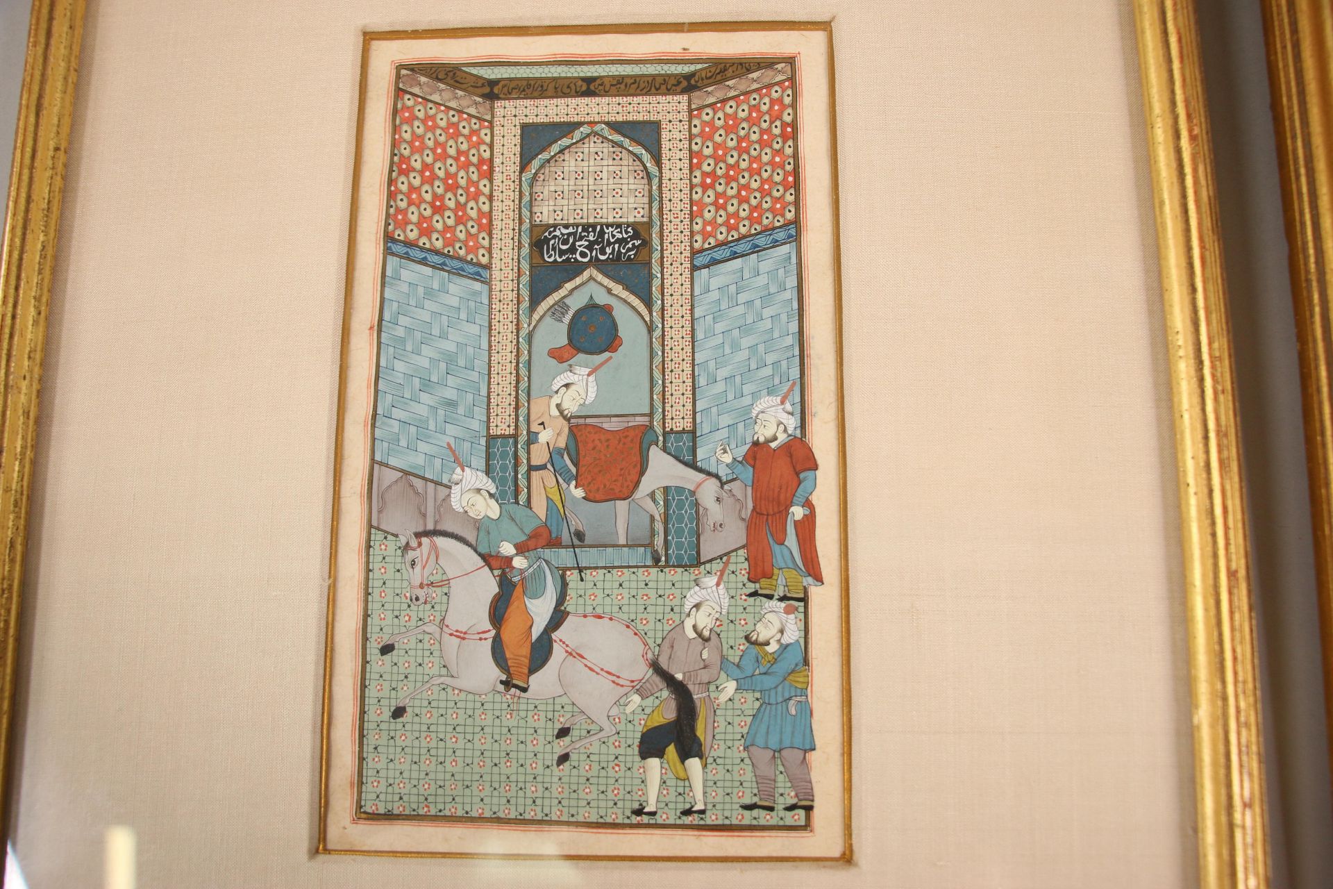 India, a miniature of a Moghul war-scene and Iran, a minaiture of figures and horses in front of a p - Bild 2 aus 3