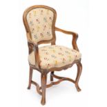 Notenhouten damesfauteuil, Louis XVI,