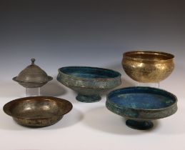 Iran, two bronze tazza's, two bowls and a lidded metal bowl with cover, 19th-20th century.