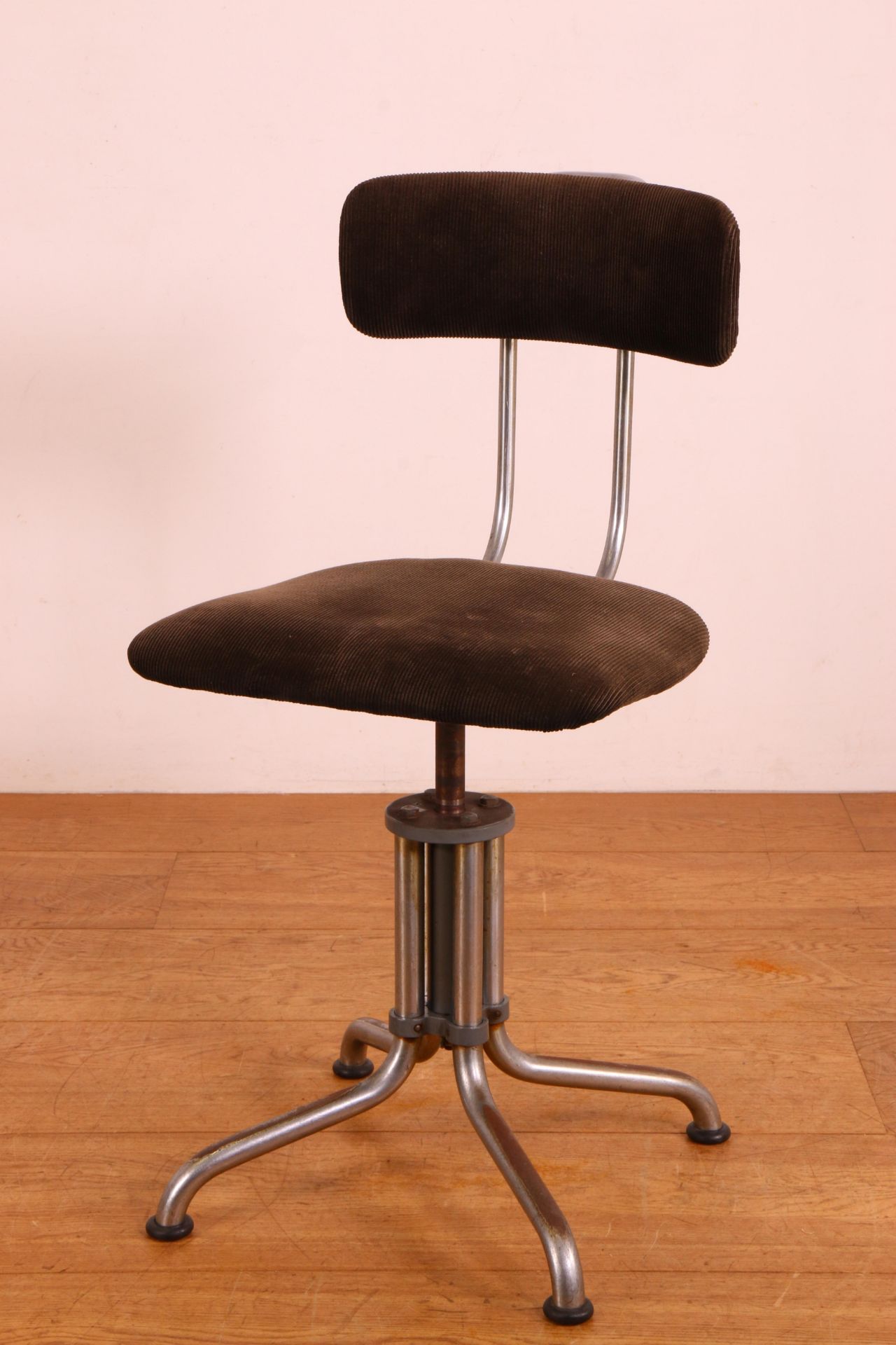 Gispen, '353' bureaustoel, ontwerp 1933,