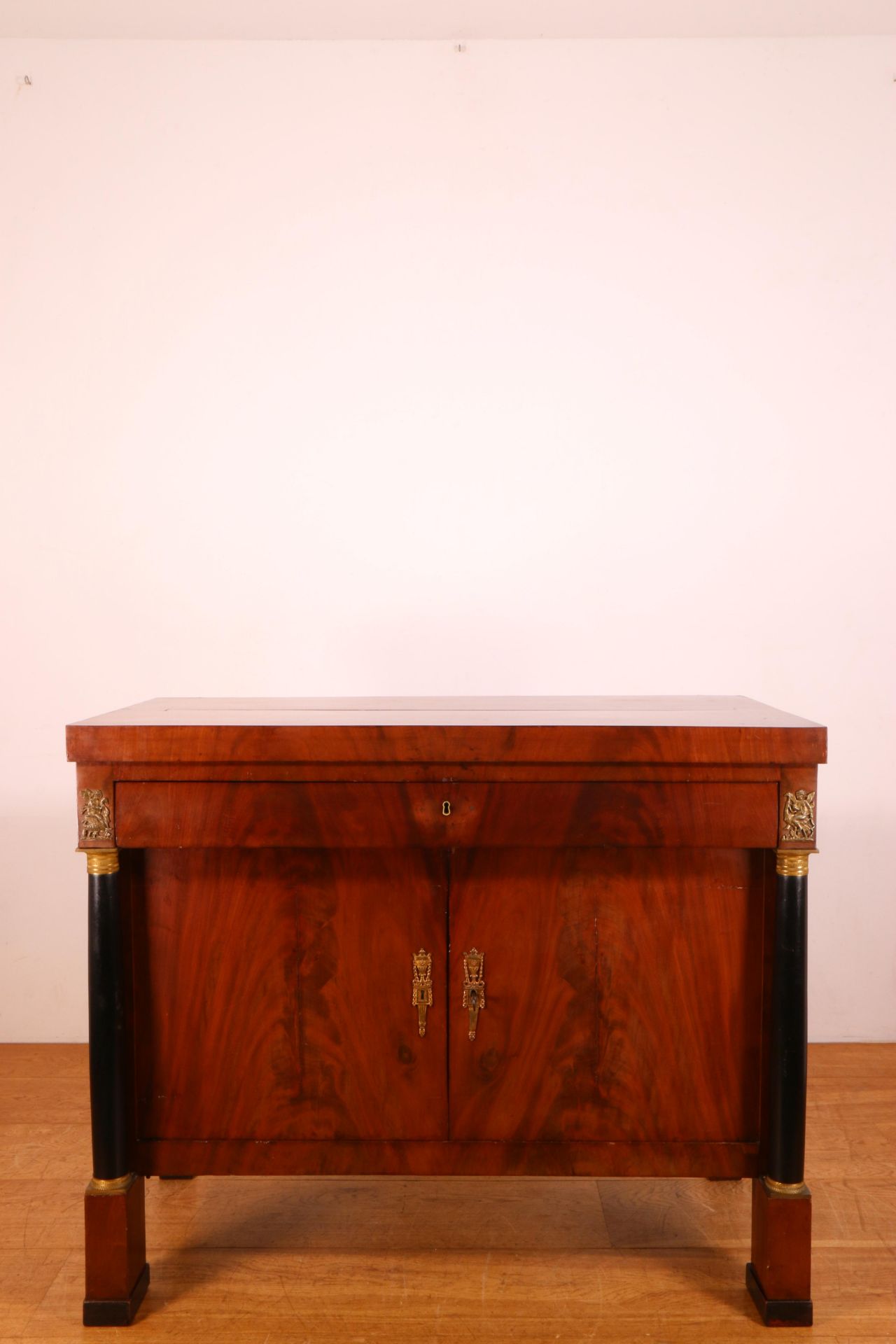 Mahoniehouten schenkbuffet, Biedermeier, - Bild 2 aus 4