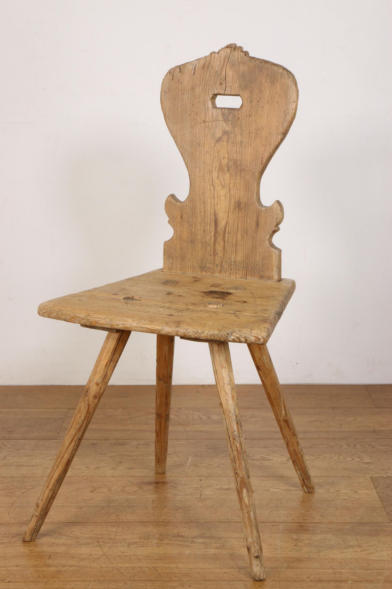 Tirol, grenenhouten stalstoel, 'stabelle', ca. 1800
