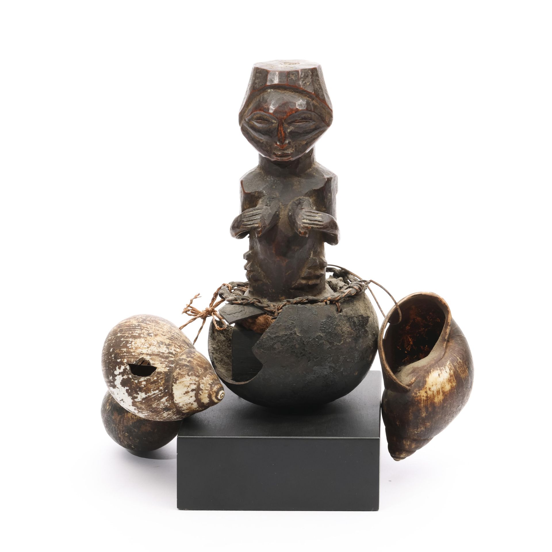 D.R. Congo, Luba power figure, - Image 5 of 5