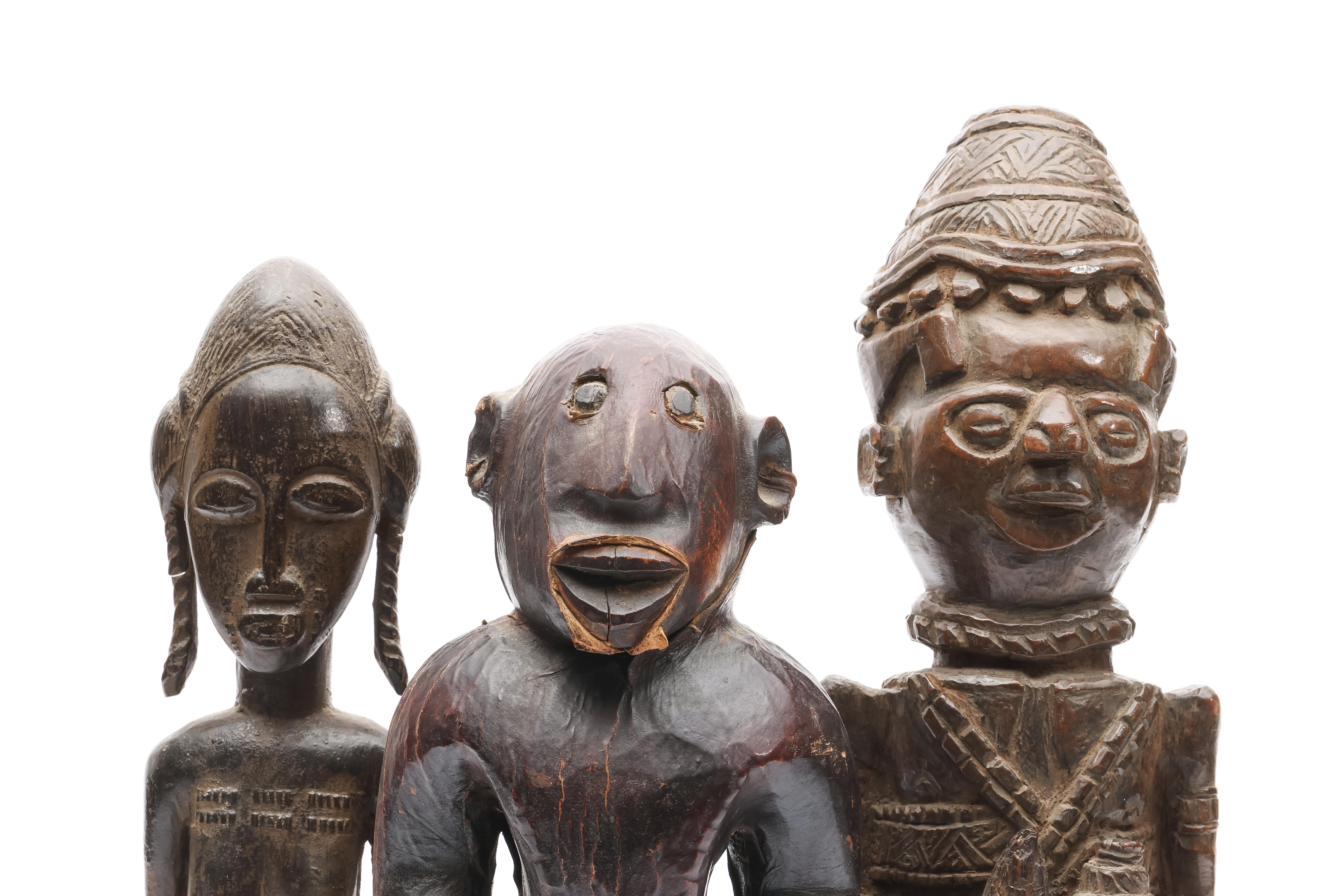 Africa, an assorted lot of three various figures. - Image 2 of 4