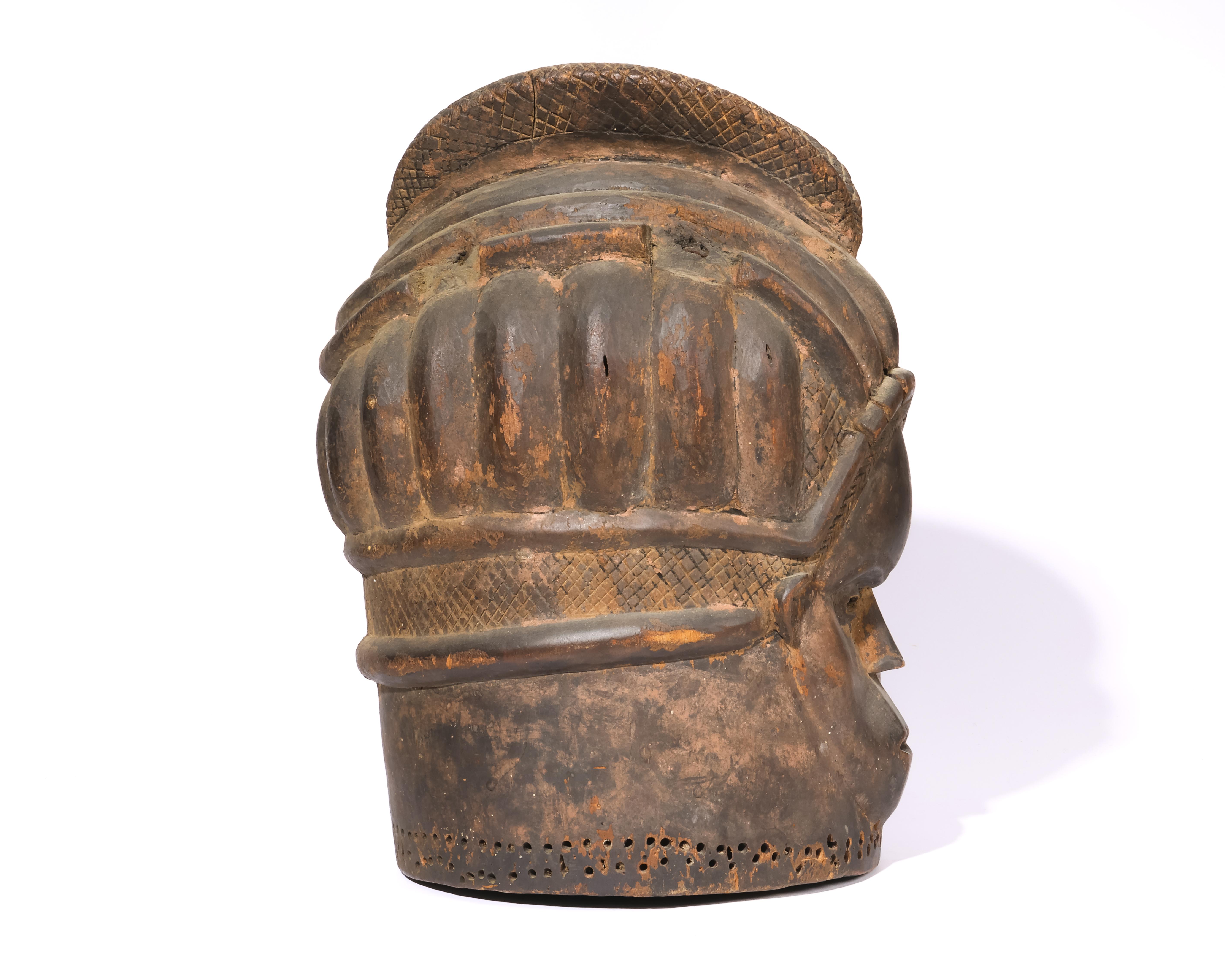 Sierra Leone, Vai or Gola, helmet mask, sowei, - Image 3 of 6