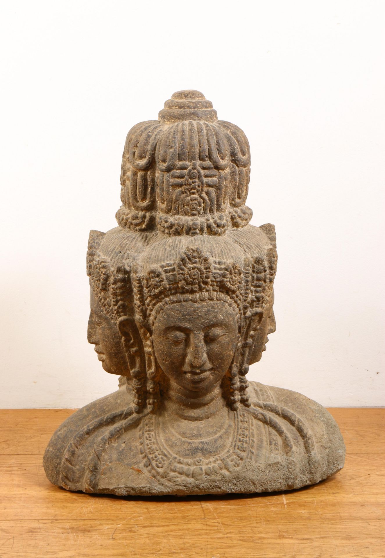 India, a carved stone statue of a four faced Brahma, 20th century - Image 6 of 6