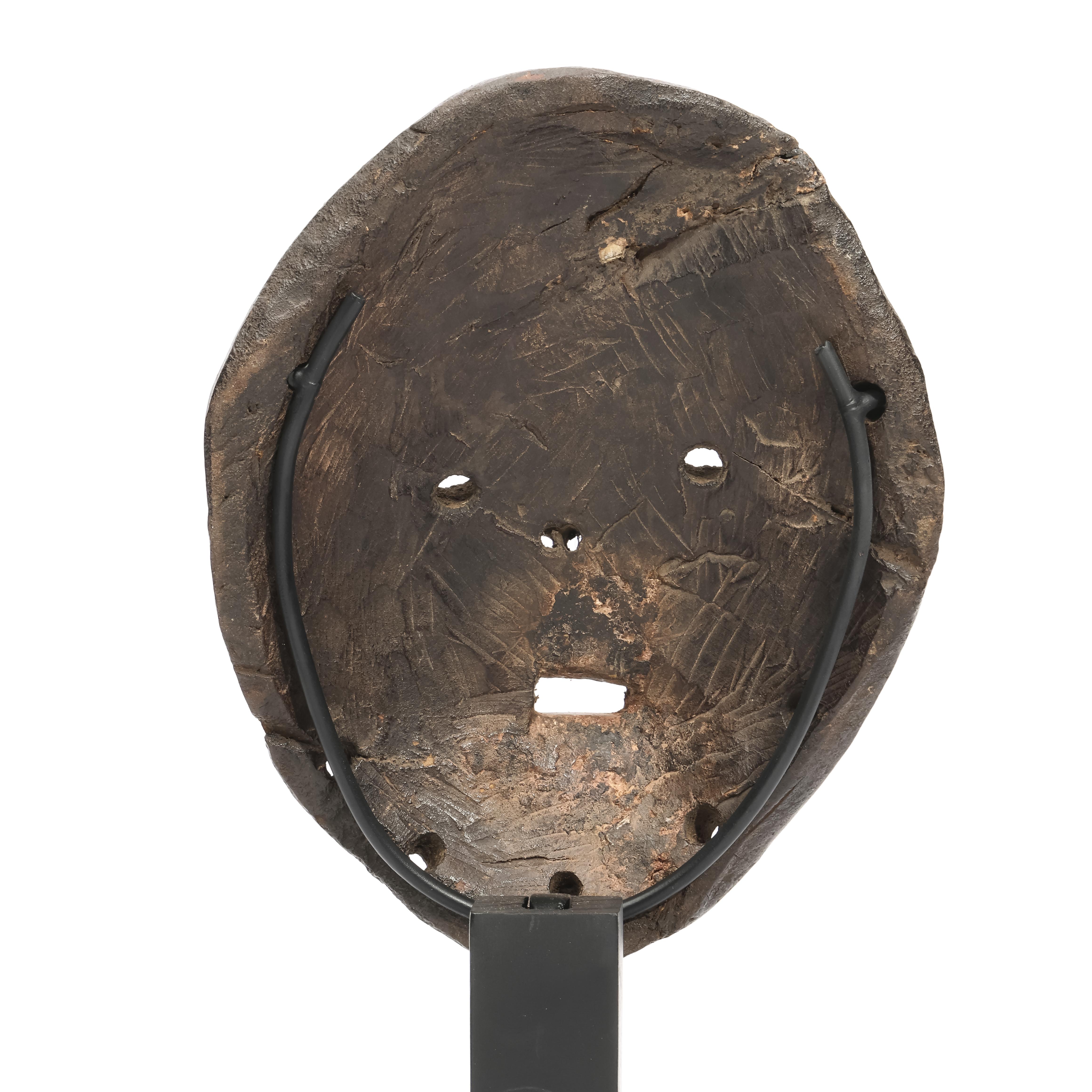 DRC., Lega, a carved mask; - Bild 4 aus 8
