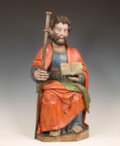 Duitsland, gestoken houten en polychroom geschilderd sculptuur voorstellende de Heilige Benedictus,