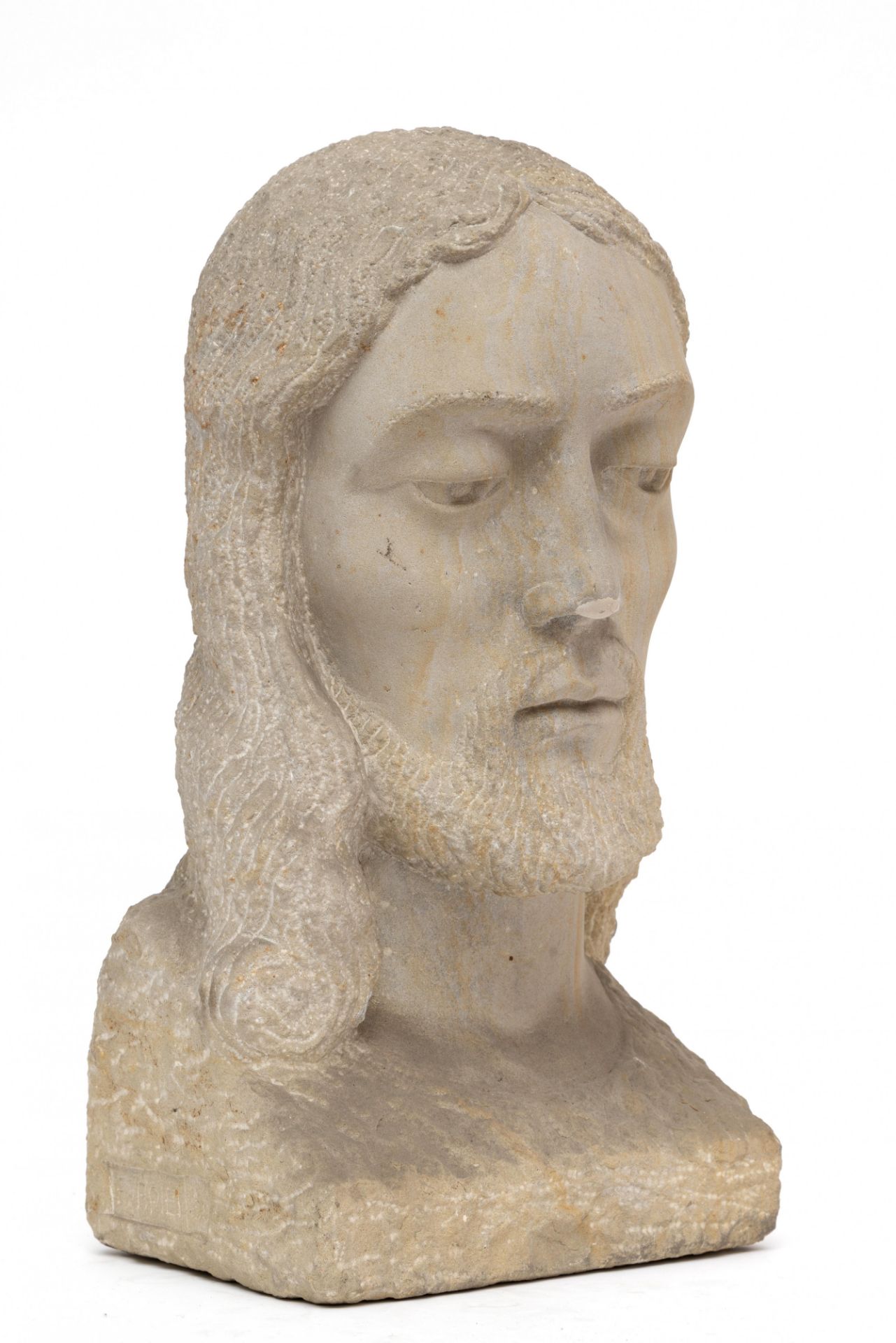 Ernst van Briel (1904-1994), gebeeldhouwde zandstenen buste van Christus. - Bild 2 aus 4