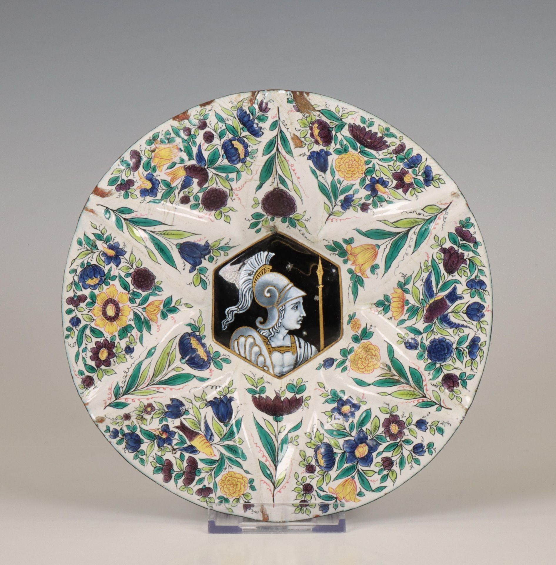 Italië, majolica aardewerk tazza, 17e eeuw. - Image 3 of 6