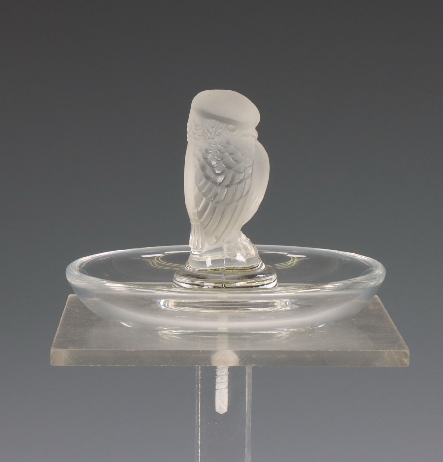 Frankrijk, Lalique, persglas ringenbakje, circa 1975.