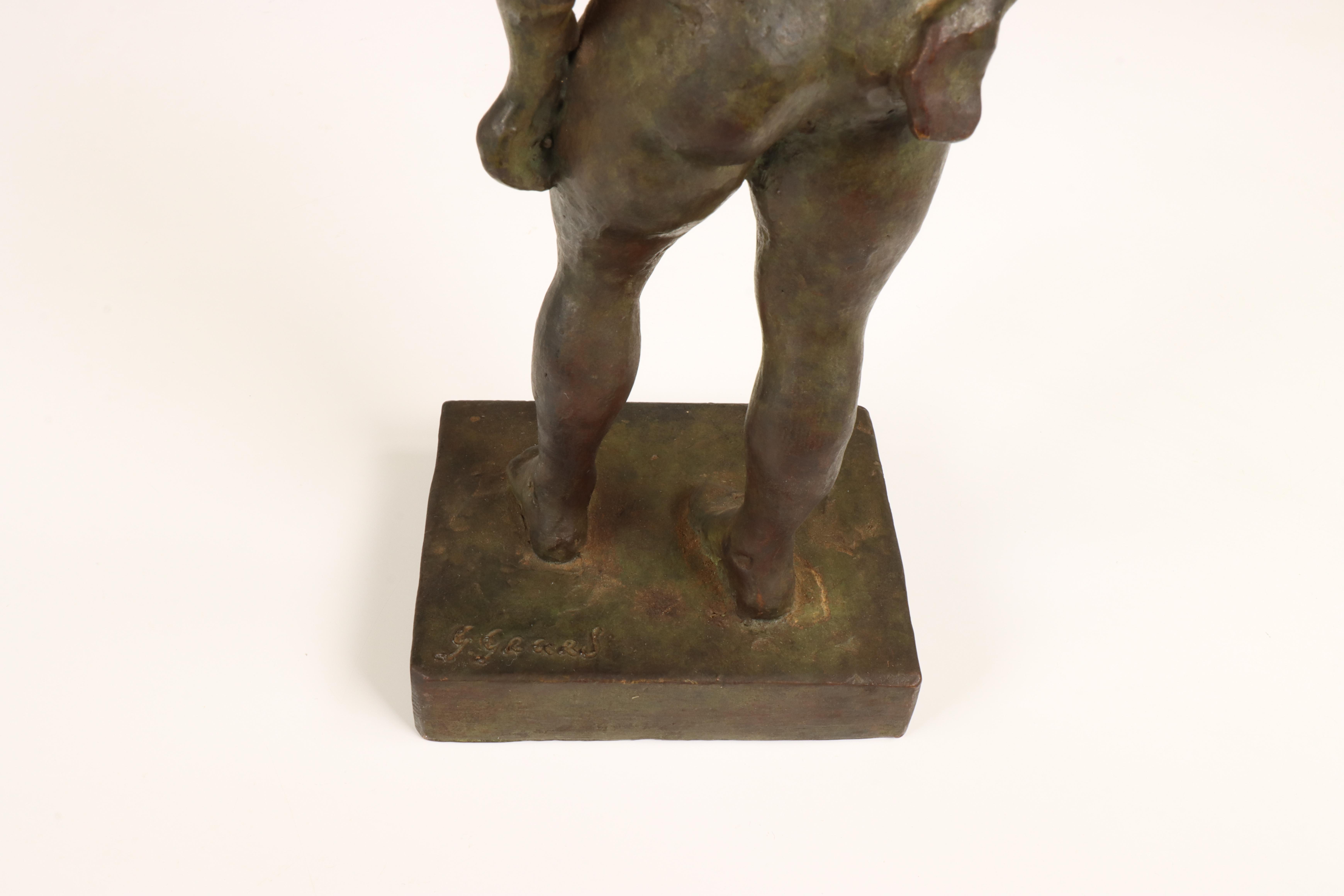 George Grard (1901-1984) Groen gepatineerd bronzen sculptuur staand naakt, circa 1950. - Image 6 of 7