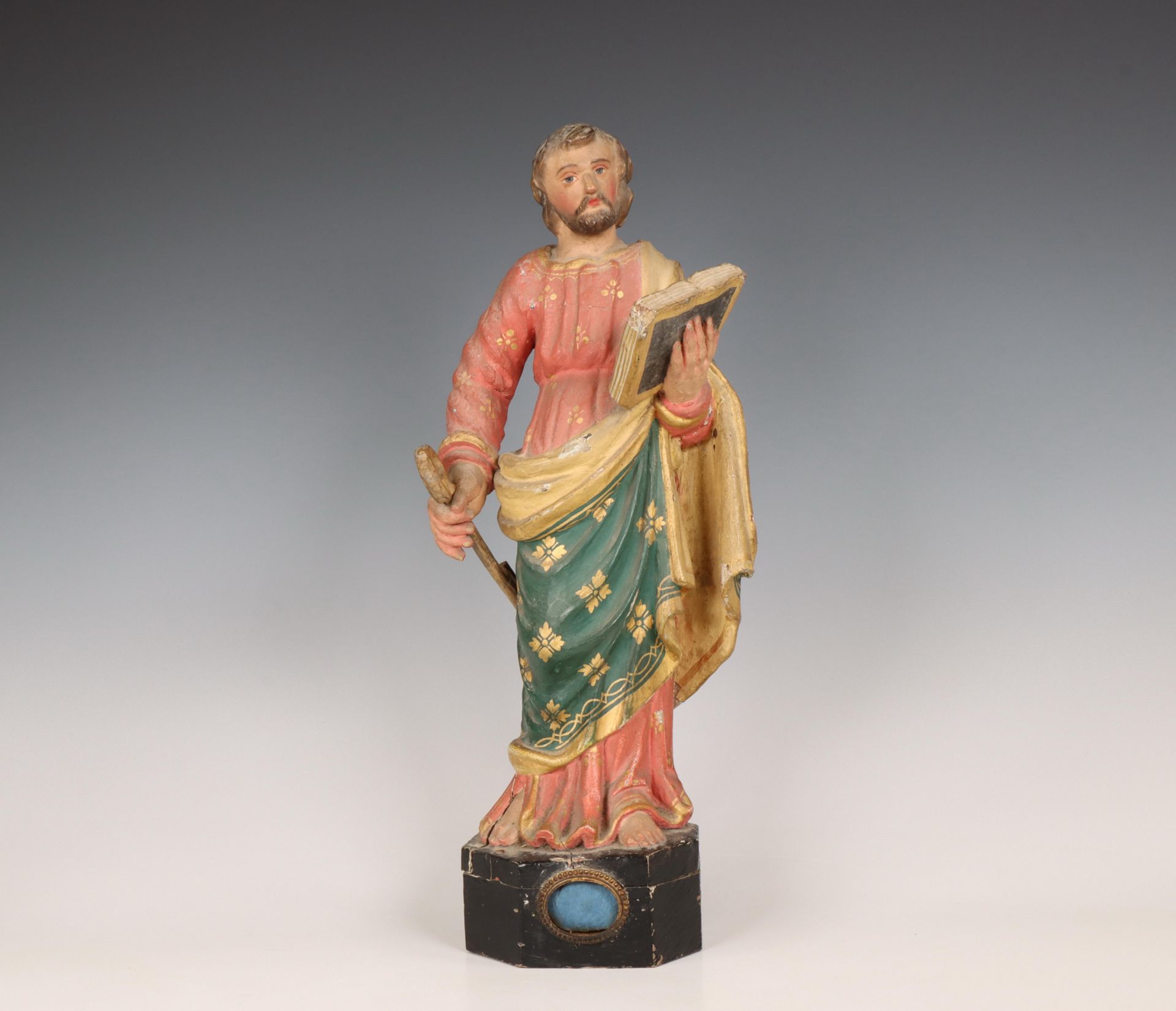 Frankrijk, gestoken houten en polychroom geschilderd sculptuur van de Heilige Petrus, 19e eeuw;