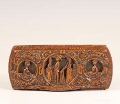Frankrijk, houten gestoken tabaksdoos, 18e eeuw;
