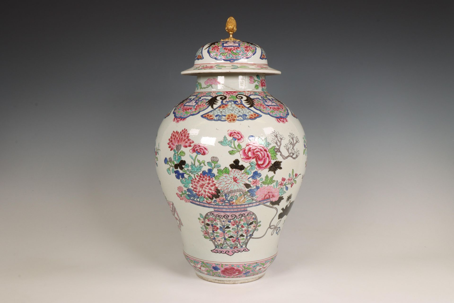 Samson, a famille rose porcelain vase and cover, 19th century,,