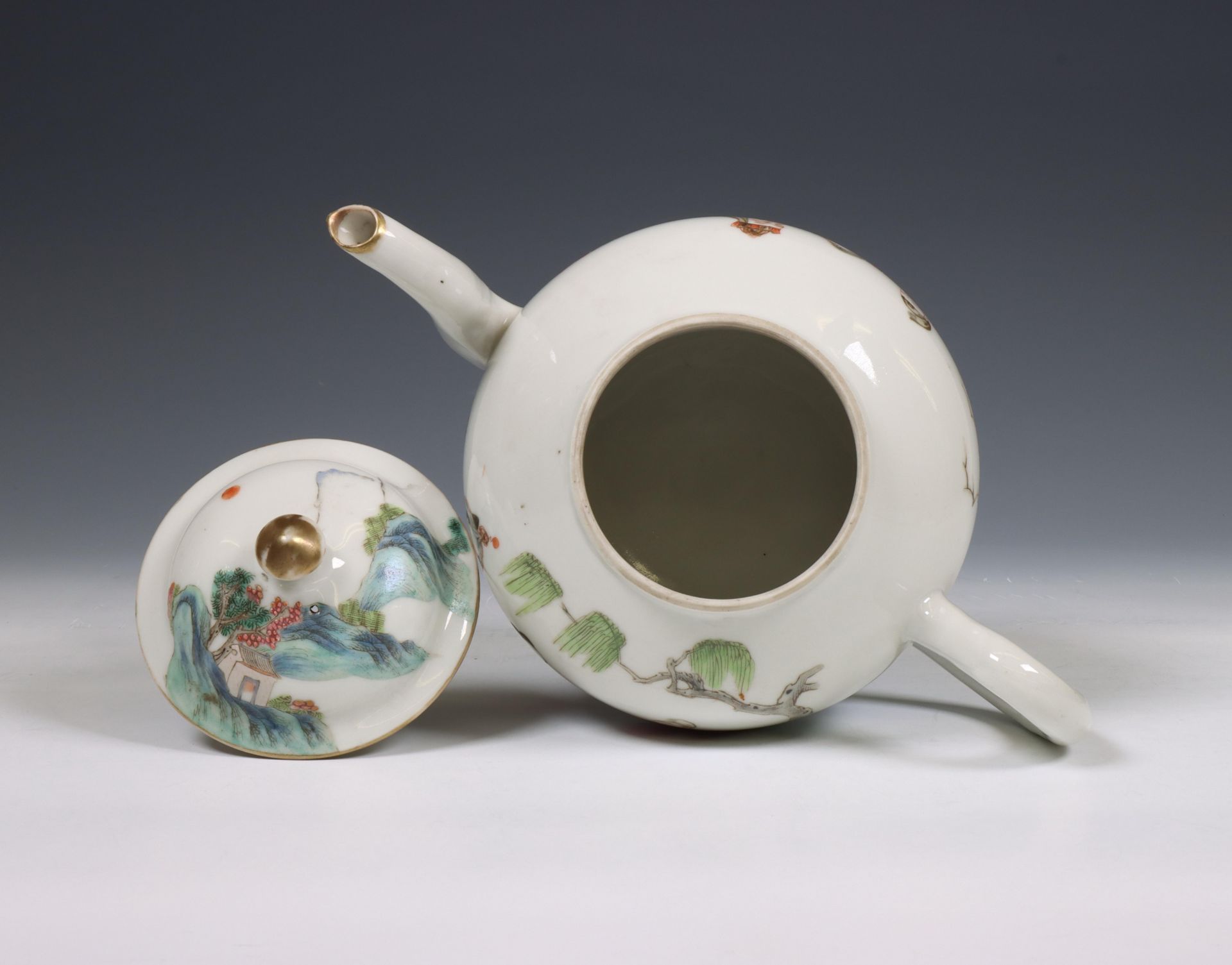 China, a famille rose porcelain teapot and cover, 19th century, - Image 4 of 6