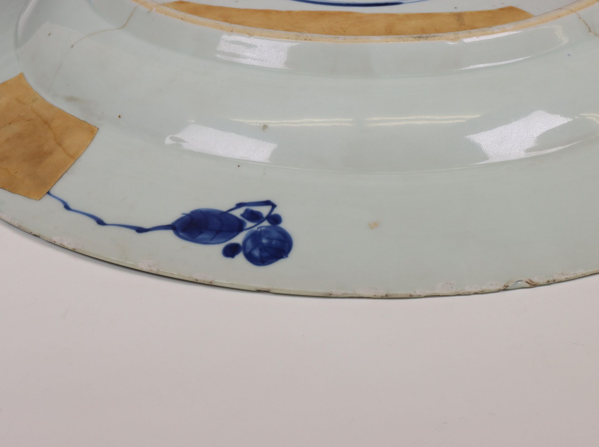 China, blue and white porcelain dish, 18th century, - Image 2 of 3