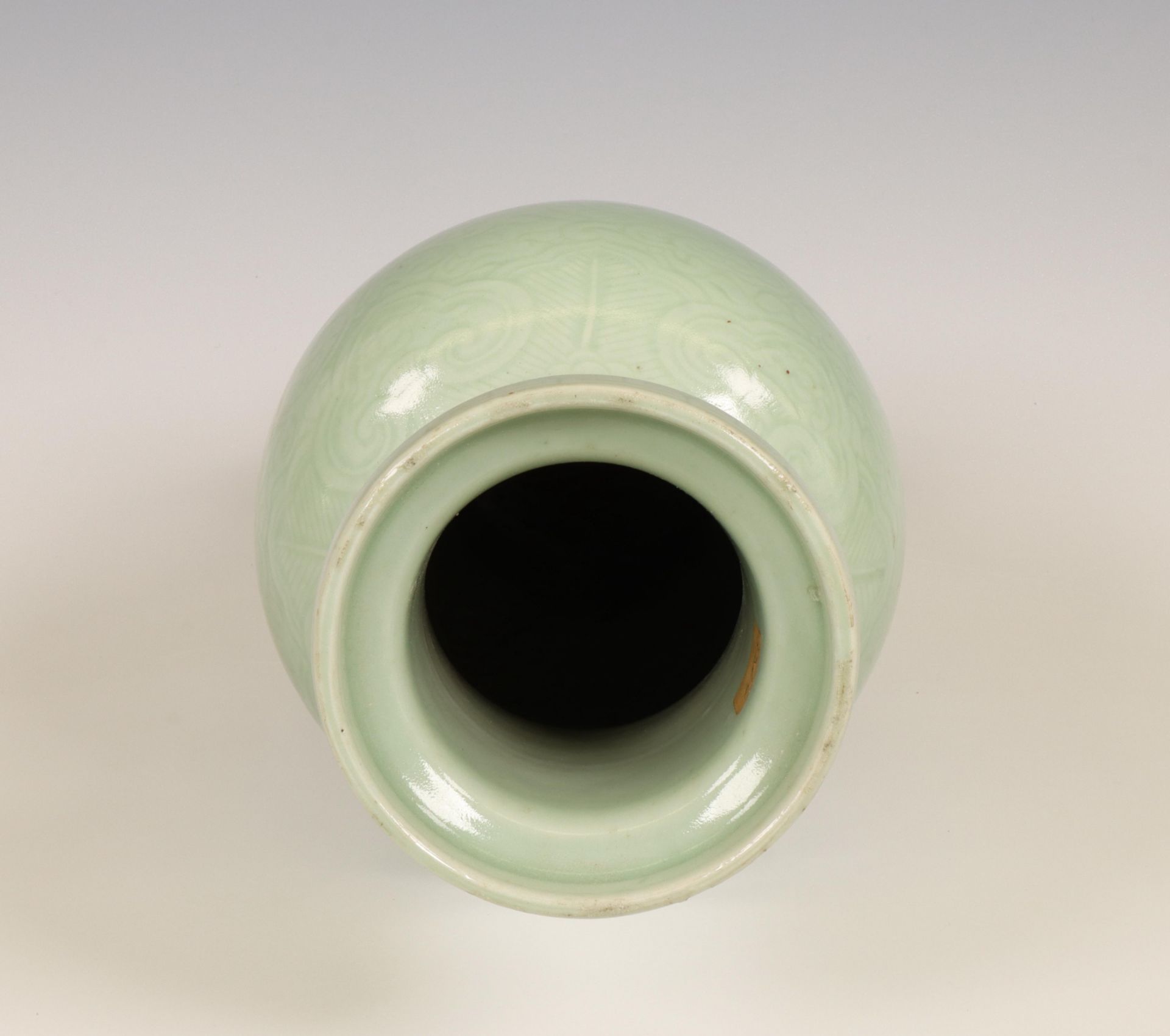China, celadon-glazed baluster vase, 19th-20th century, - Image 4 of 6