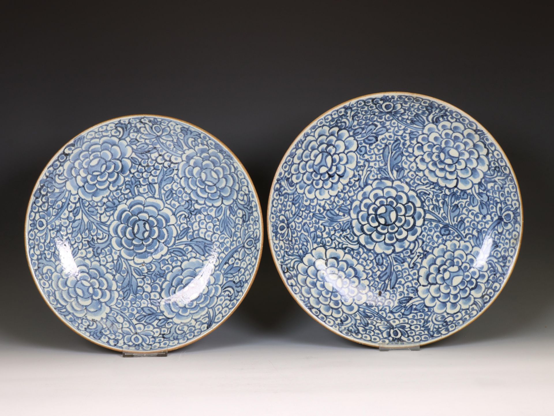 China, a pair and a two blue and white porcelain floral dishes, 19th century,