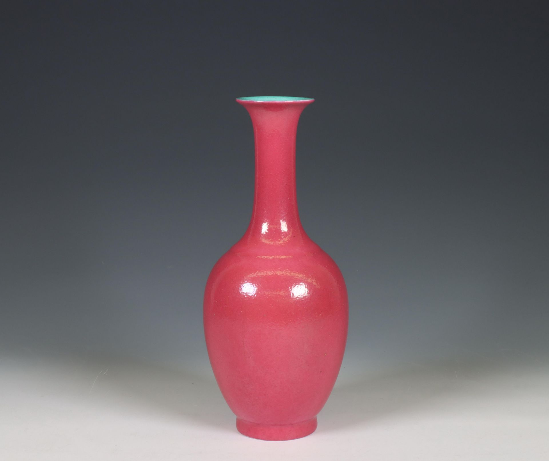 China, a pink-glazed bottle vase, 20th century,