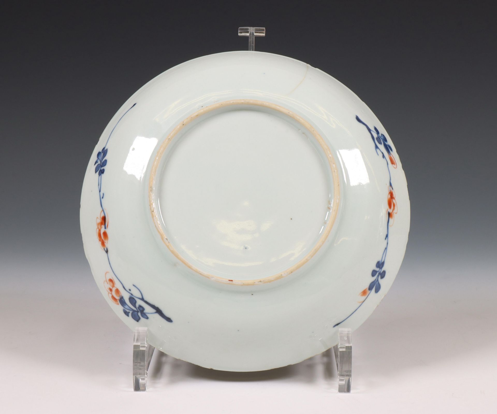 China, Imari porcelain saucer dish, 18th century, - Image 4 of 4