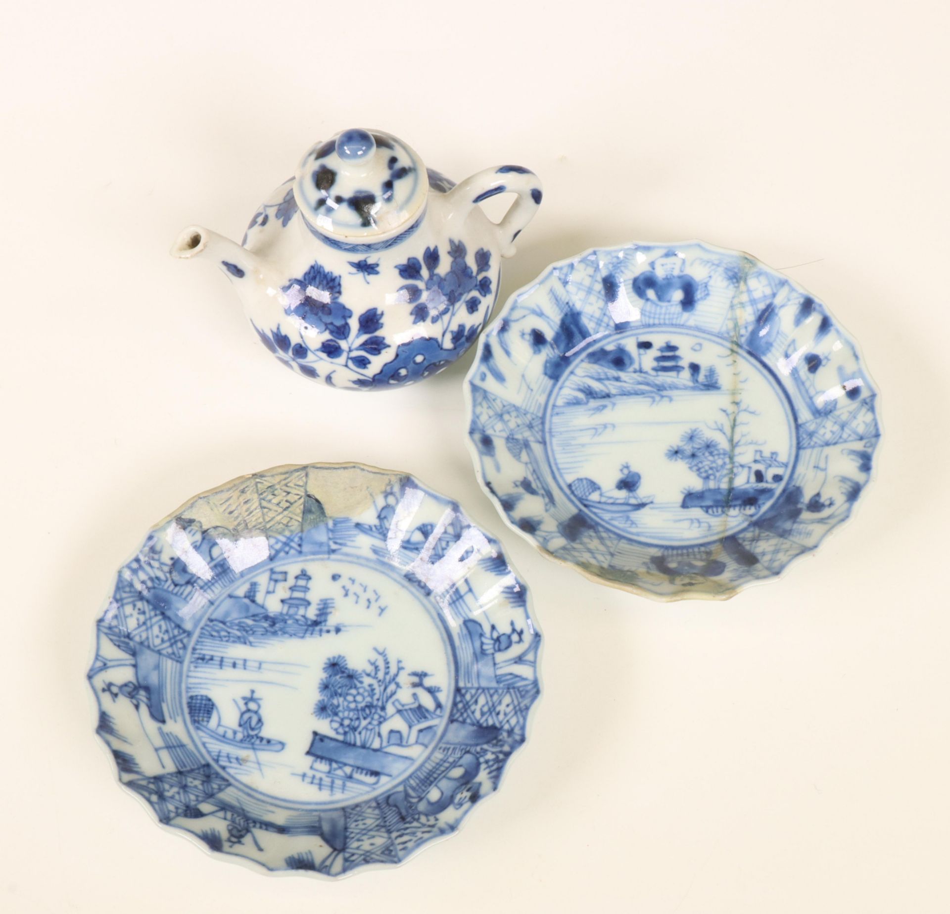 China, collection of blue and white porcelain, 18th century and later, - Bild 2 aus 2