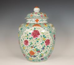 China, a famille rose porcelain jar and cover, modern,