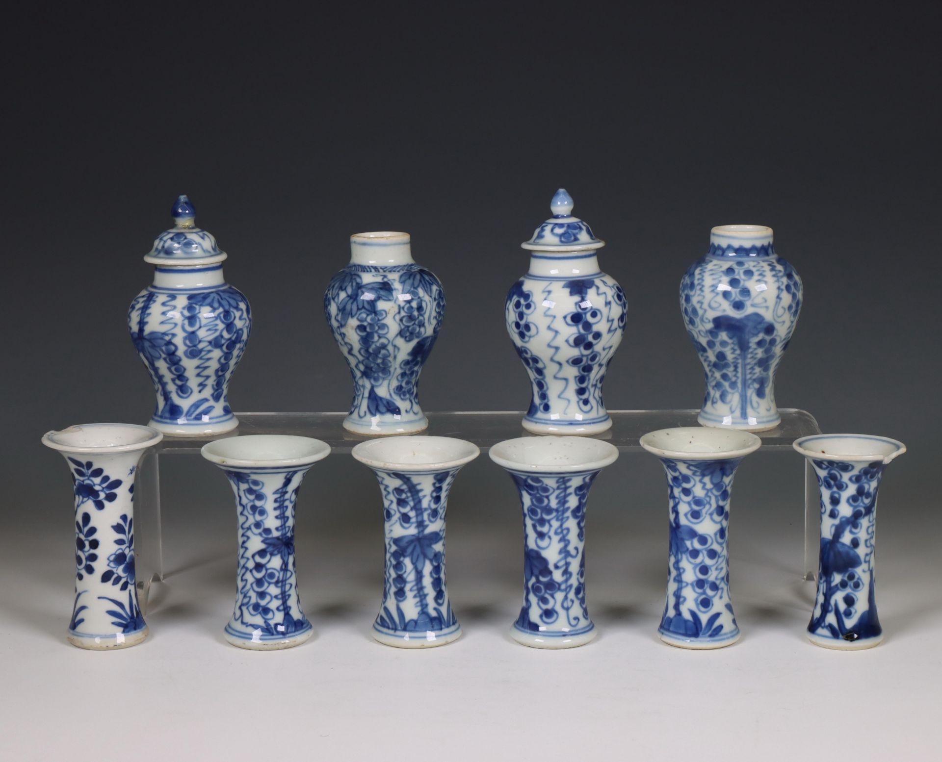 China, two blue and white porcelain miniature garnitures, 18th/ 19th century, - Image 4 of 4