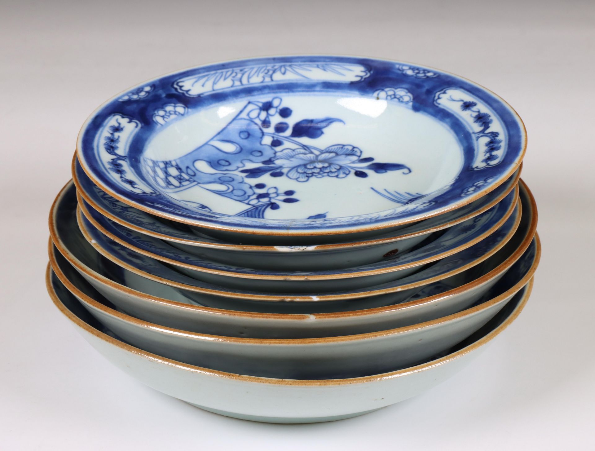 China, a collection of blue and white porcelain 'Cuckoo in the House' dishes, 18th century, - Bild 2 aus 2