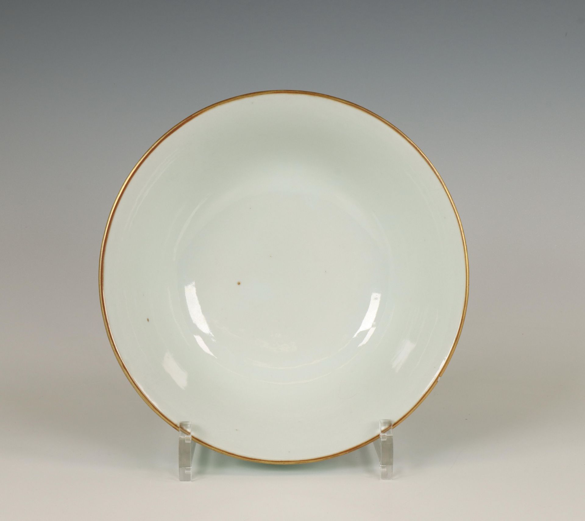 China, a faux turquoise porcelain 'medallion' bowl, late 19th/ 20th century, - Image 4 of 7