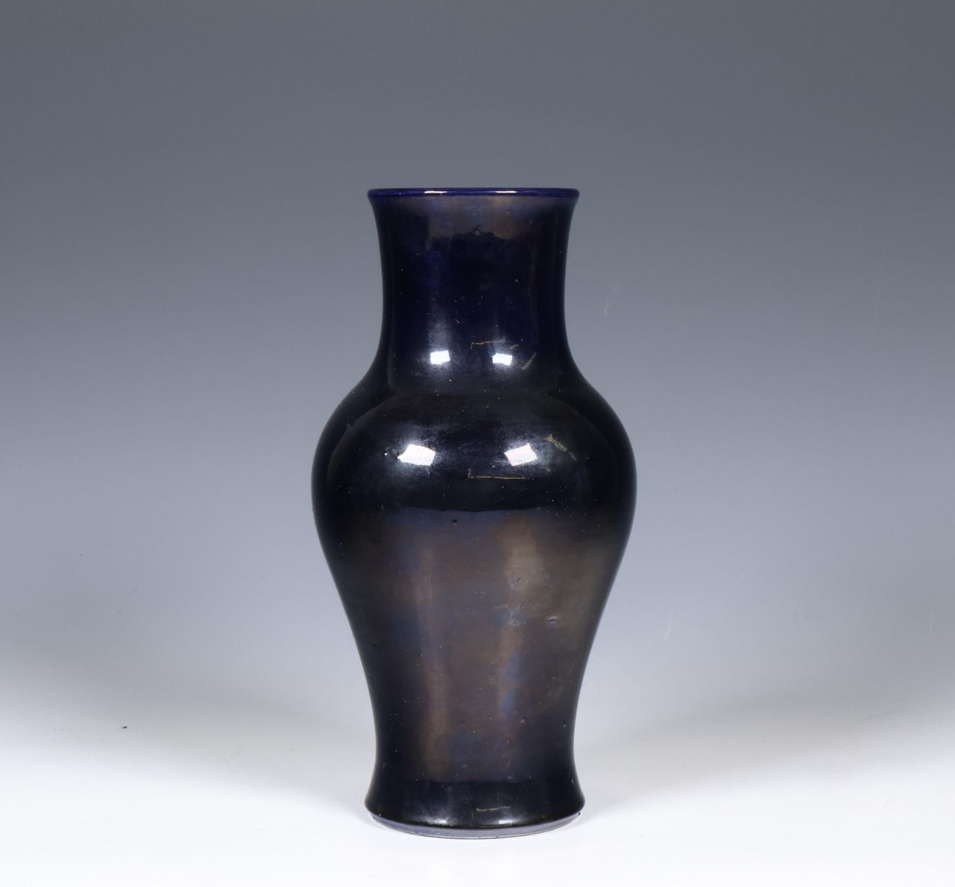 China, purple-glazed porcelain vase, 19th-20th century, - Image 5 of 5