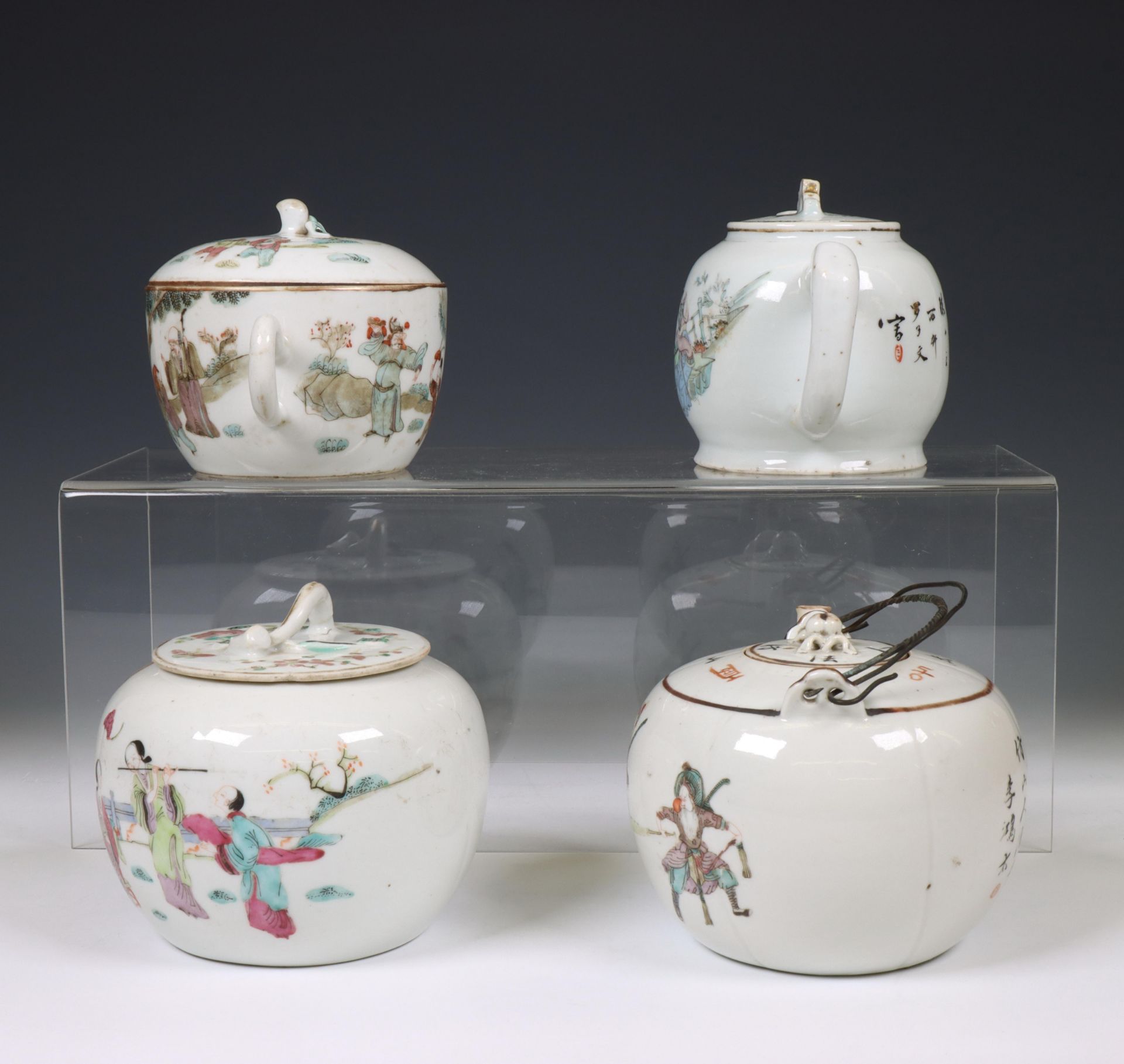 China, three famille rose porcelain teapots and a sugar-bowl, 19th century, - Bild 3 aus 5