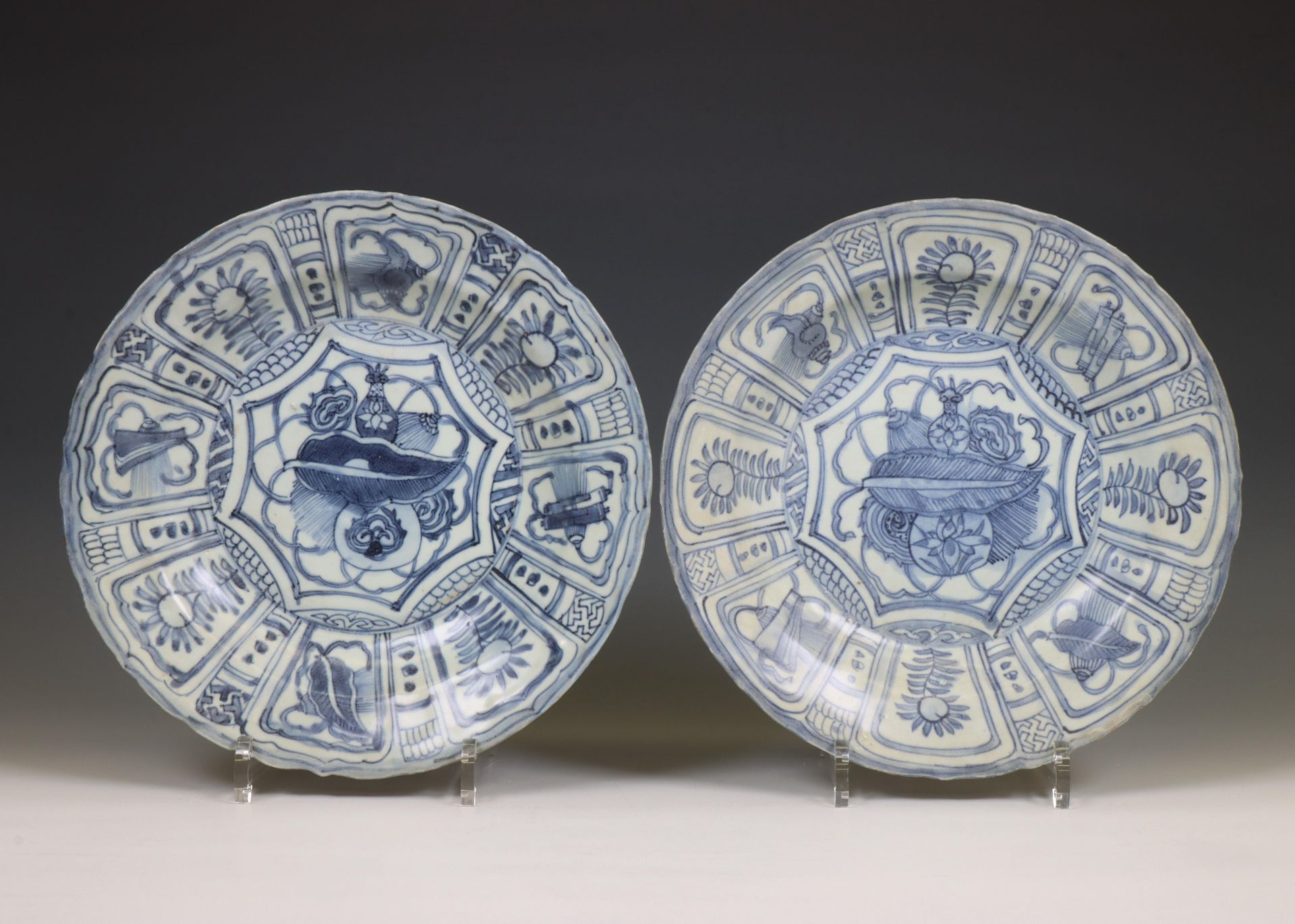 China, two blue and white porcelain 'Hatcher Cargo' plates, circa 1640,