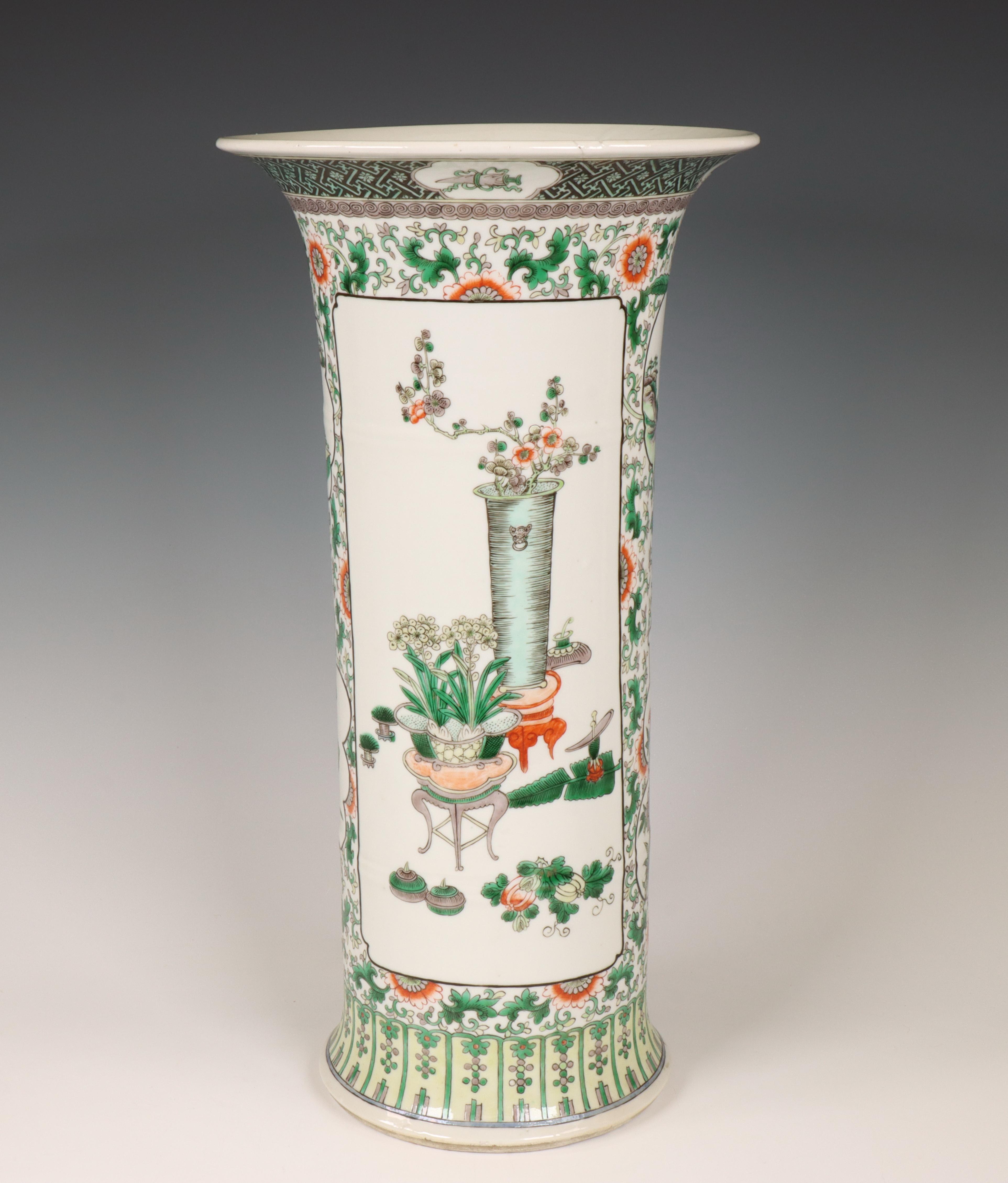 China, famille verte porcelain cylindrical vase, modern, - Image 3 of 3