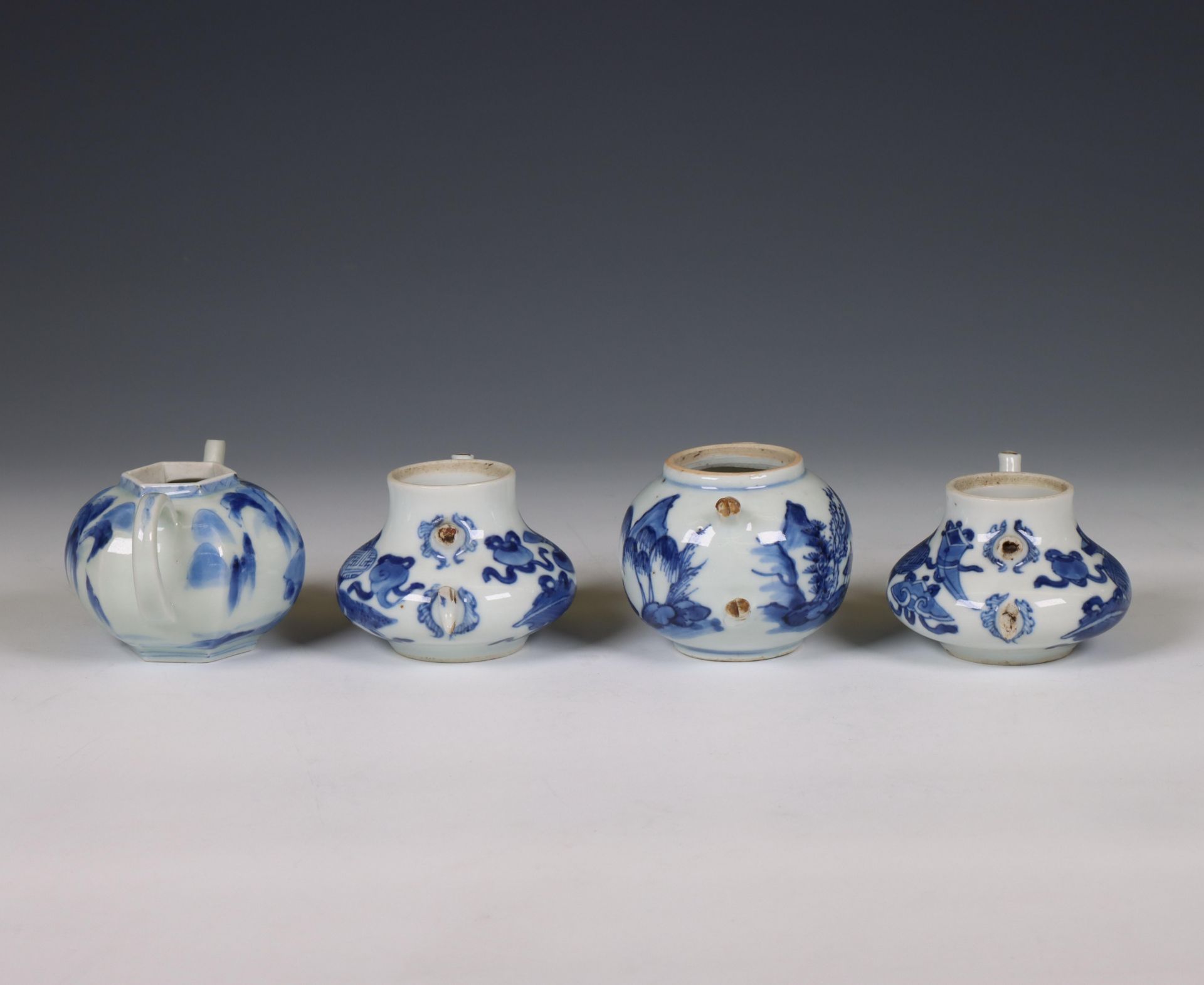 China, four small blue and white porcelain teapots, Kangxi period (1662-1722) and 18th century, - Image 4 of 4