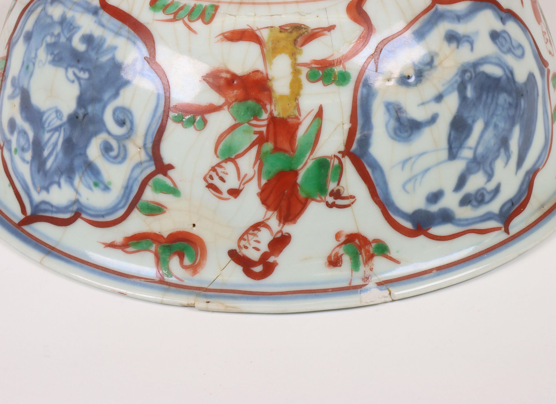 China, overdecorated blue and white porcelain bowl, circa 17th century and later, - Image 3 of 4
