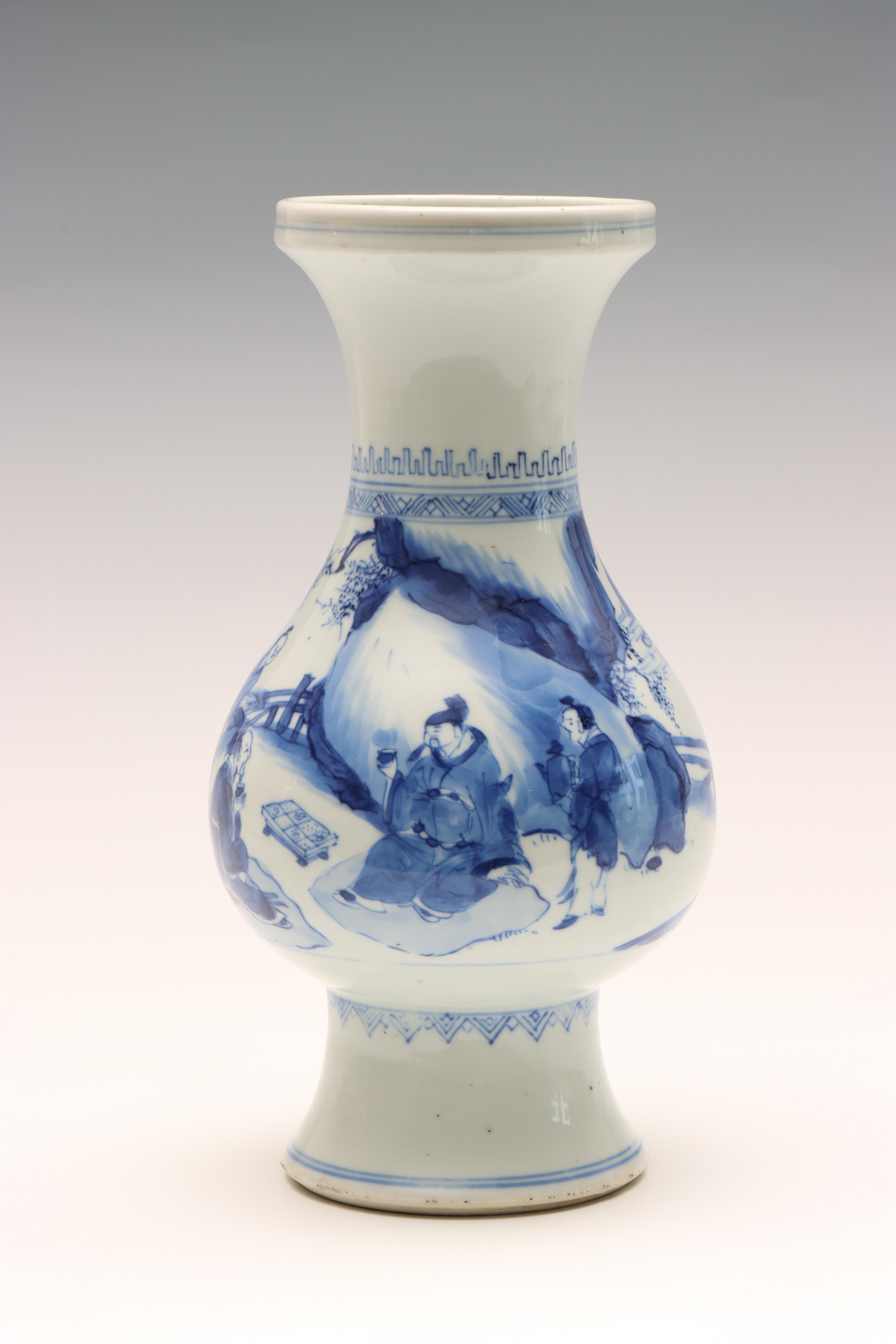 China, blue and white Transitional porcelain 'scholars' vase, mid-17th century, - Image 8 of 16