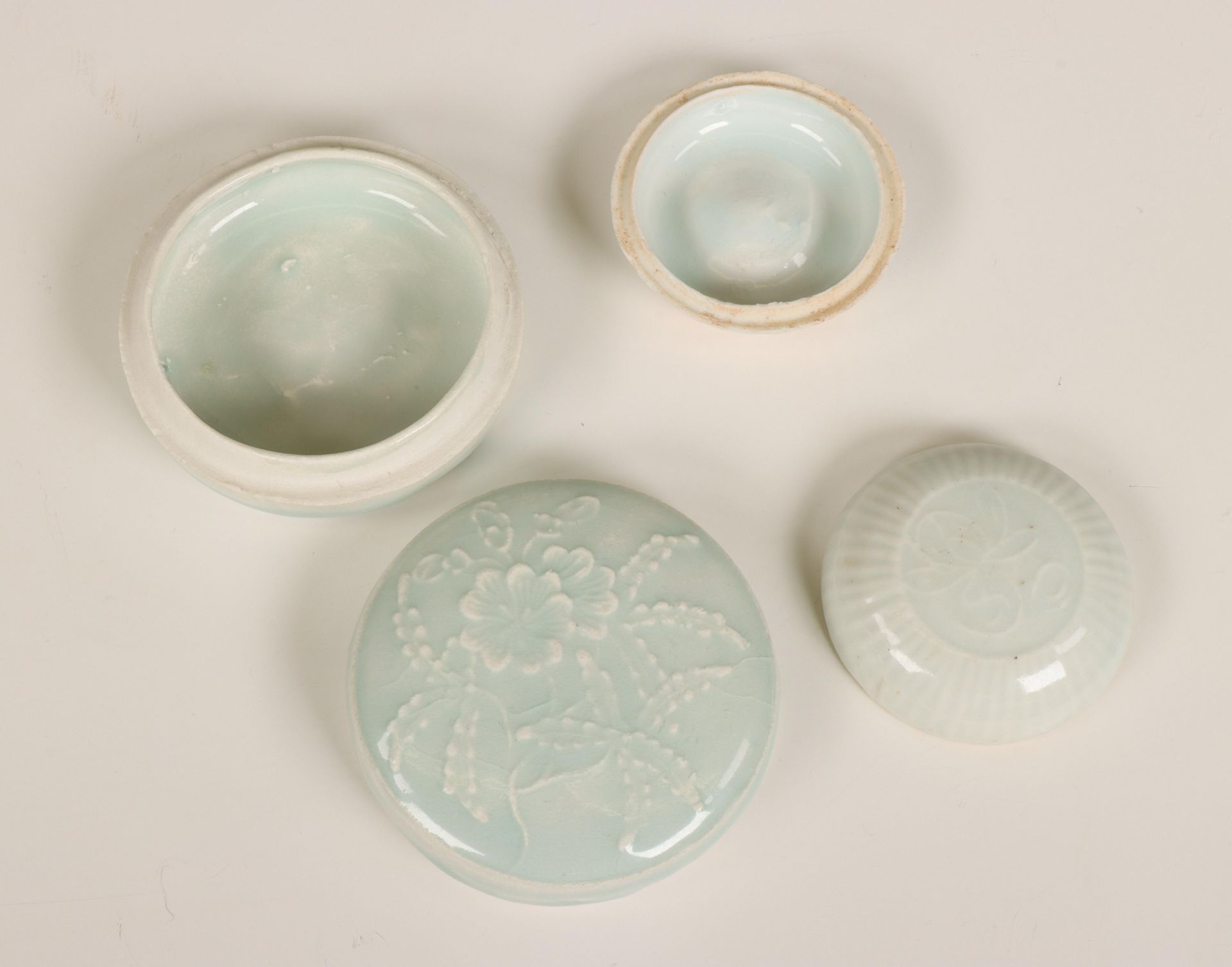 China, two Qingbai porcelain cosmetics boxes, Song dynasty (960-1279), - Image 3 of 3